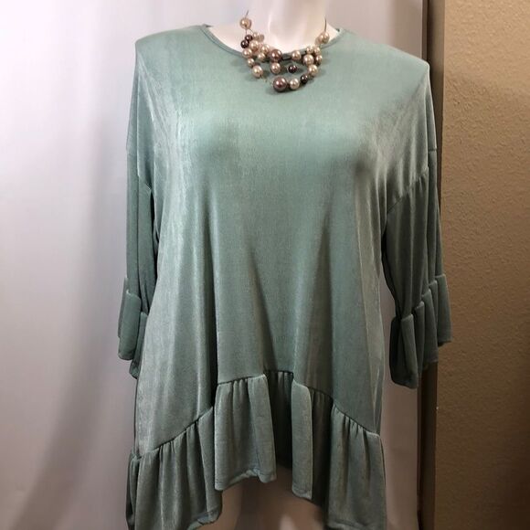 New South Main ruffle sleeve and hem sage blouse - Picture 1 of 6